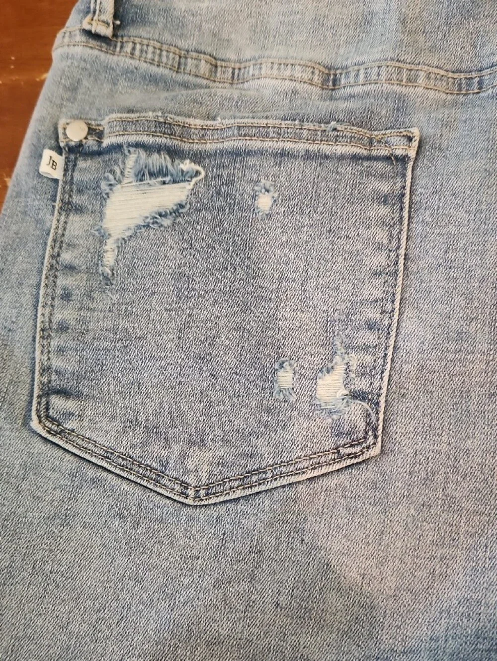 Judy Blue High Rise Distressed Cuffed Cutoff Denim Shorts light wash Size L